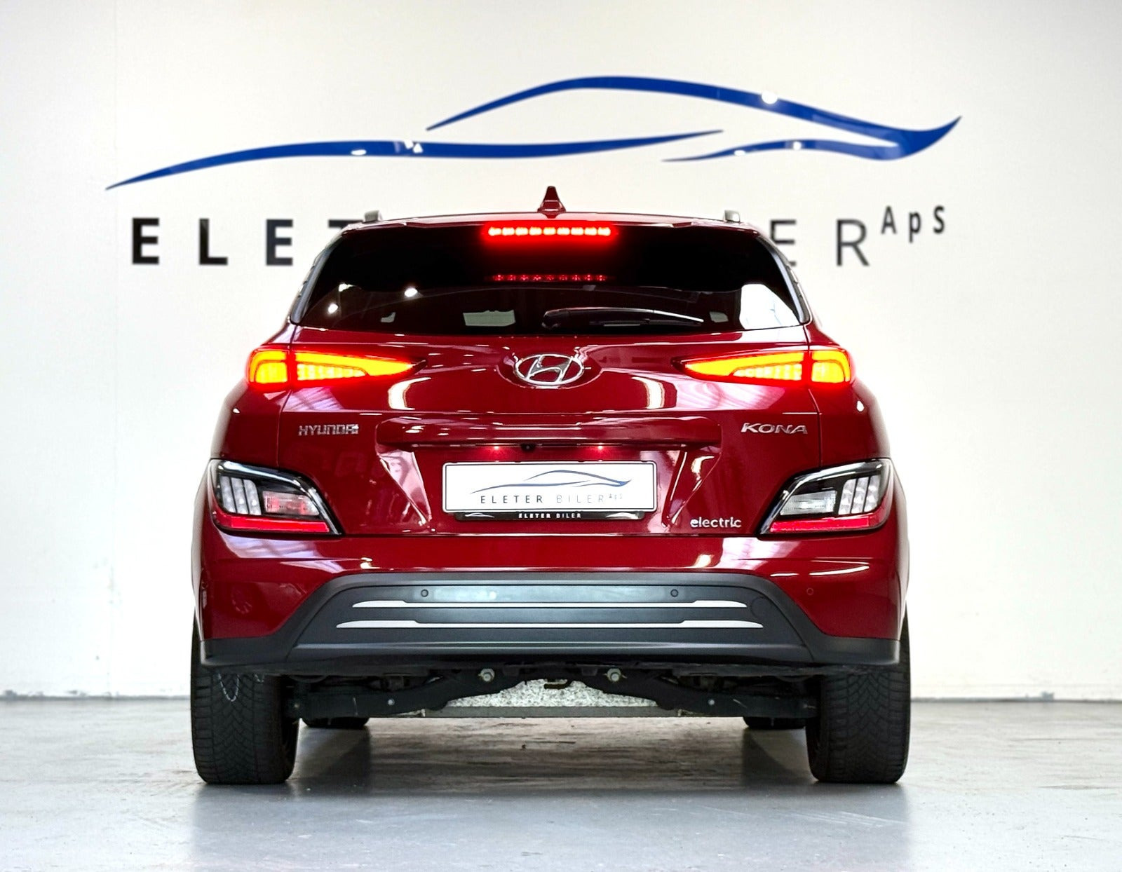 Rød Hyundai Kona fra 2022