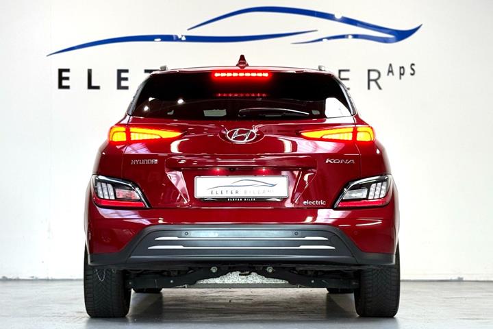 Rød Hyundai Kona fra 2022