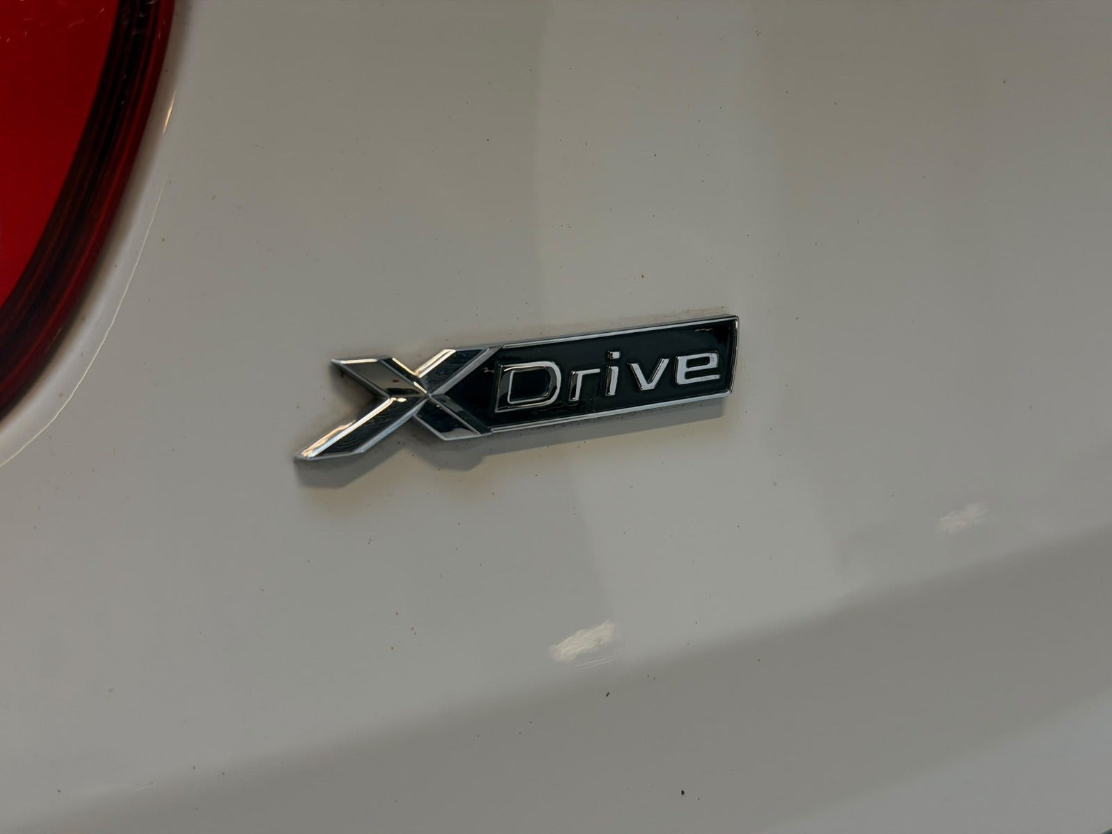 Hvid BMW 120d fra 2019