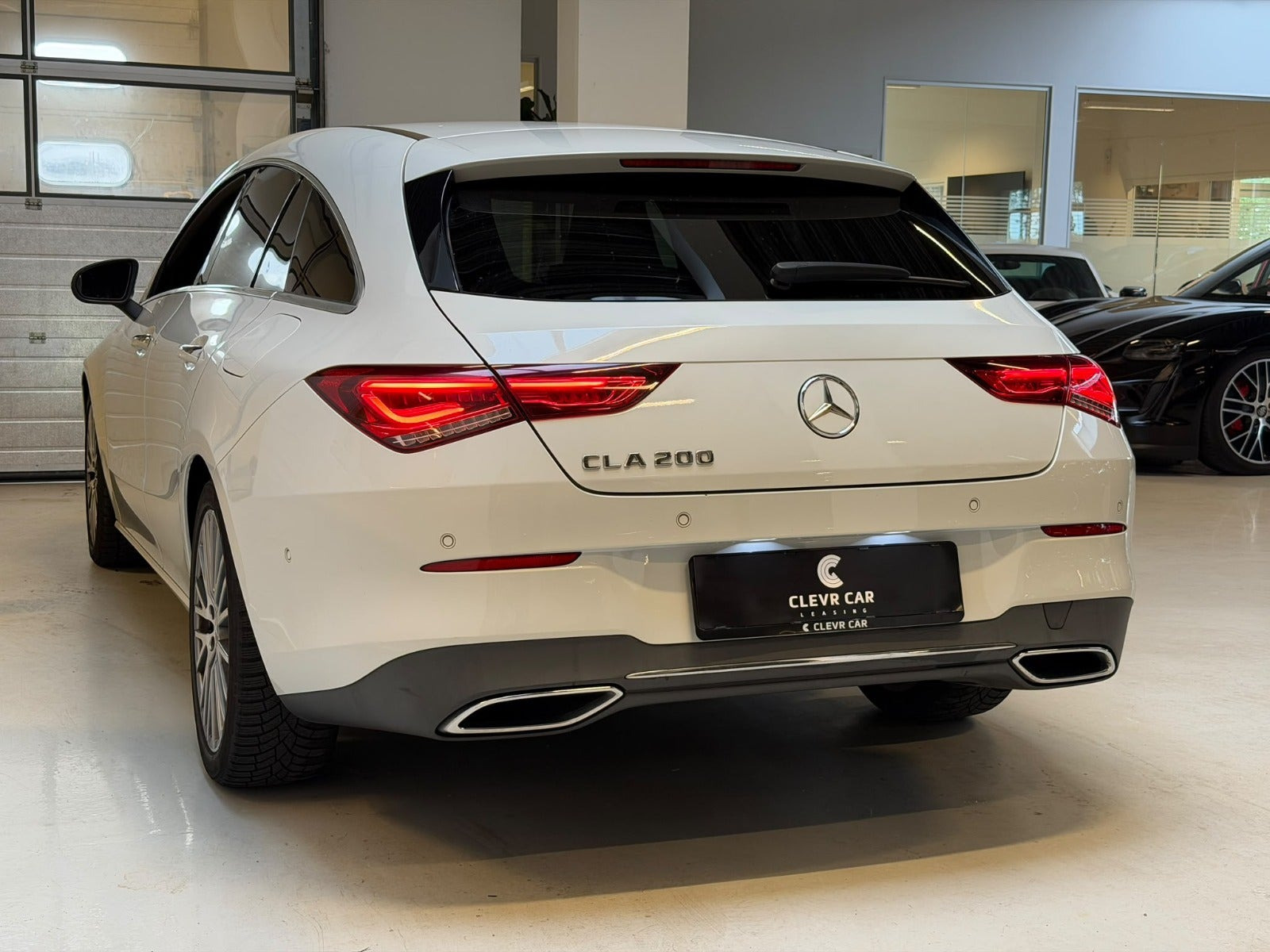 Hvid Mercedes CLA200 fra 2020