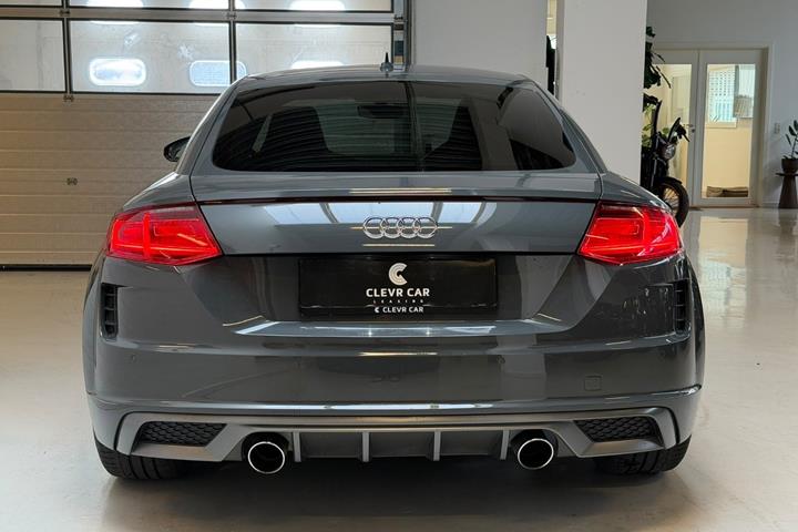Grå Audi TT fra 2019