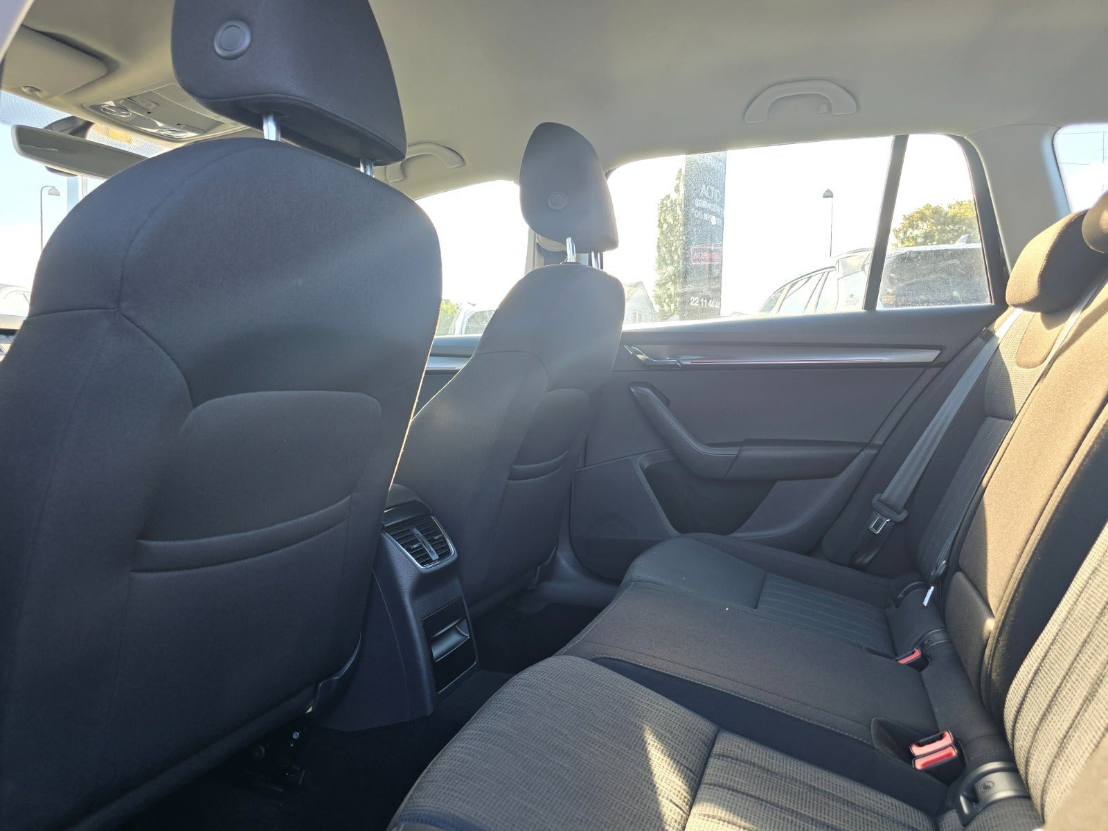 Sort Skoda Octavia fra 2020