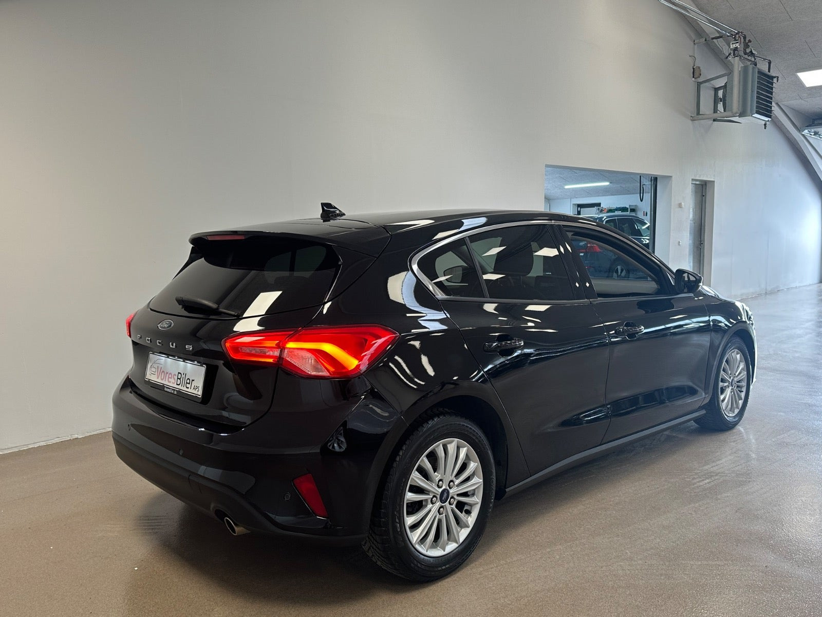 Sort Ford Focus fra 2019
