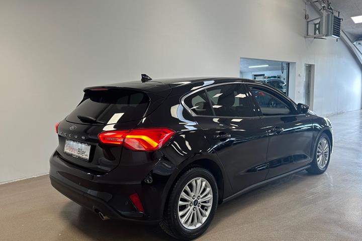 Sort Ford Focus fra 2019