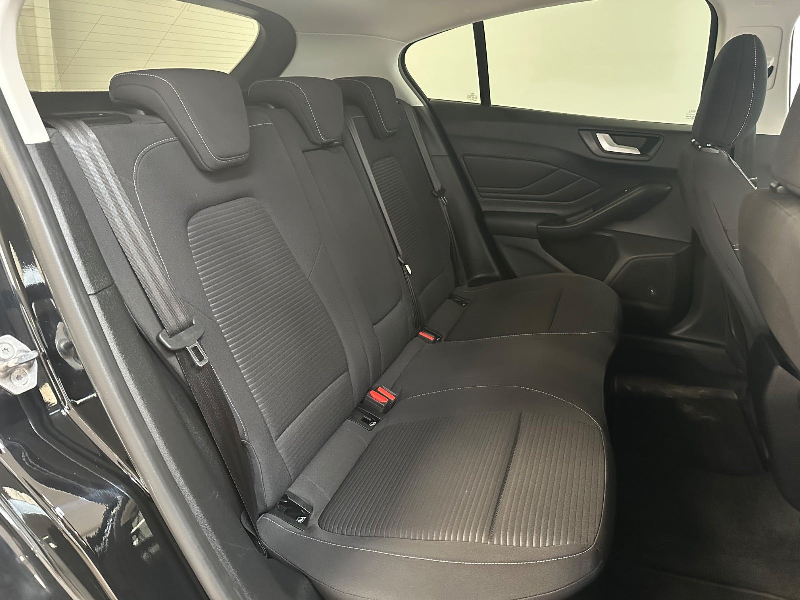 Sort Ford Focus fra 2019