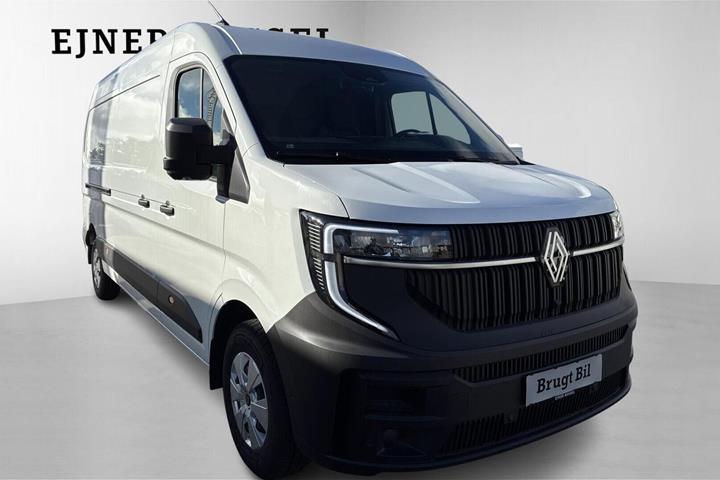 Hvid Renault Master V T35 fra 2025