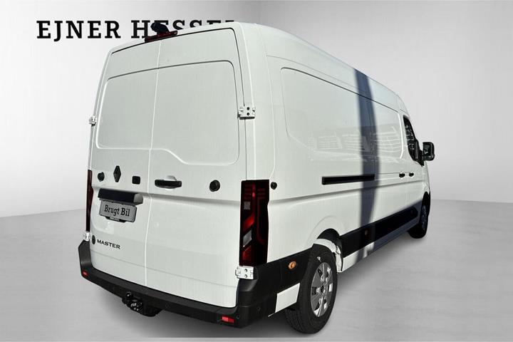 Hvid Renault Master V T35 fra 2025