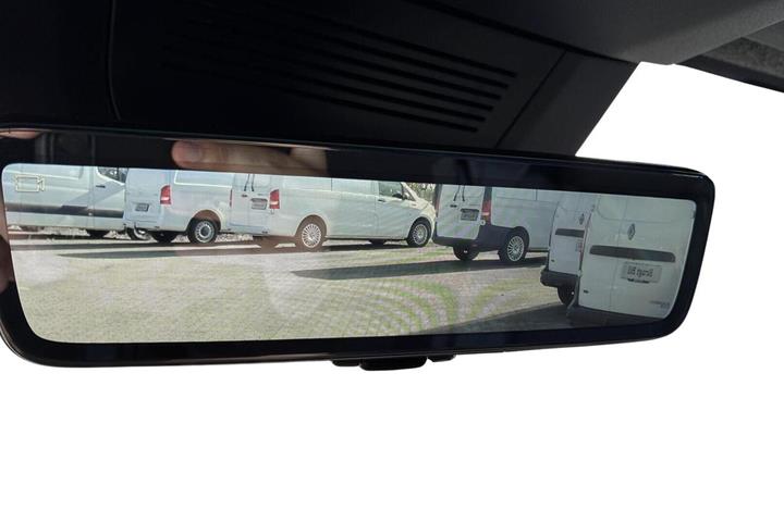 Hvid Renault Master V T35 fra 2025
