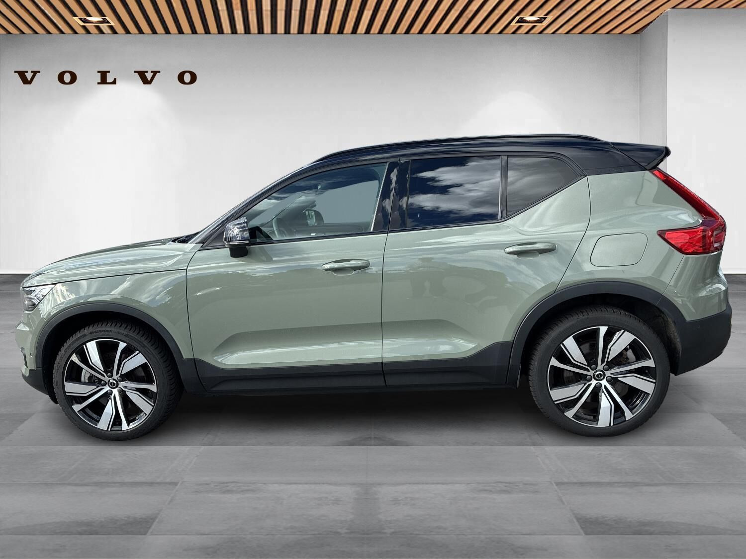 Grøn Volvo XC40 fra 2022