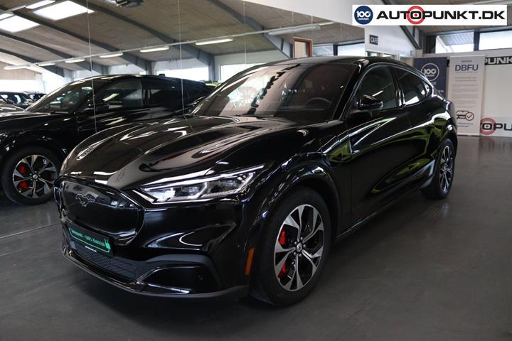 Sort Ford Mustang Mach-E fra 2023