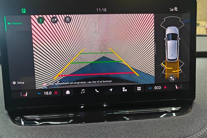 Grå Skoda Enyaq fra 2024