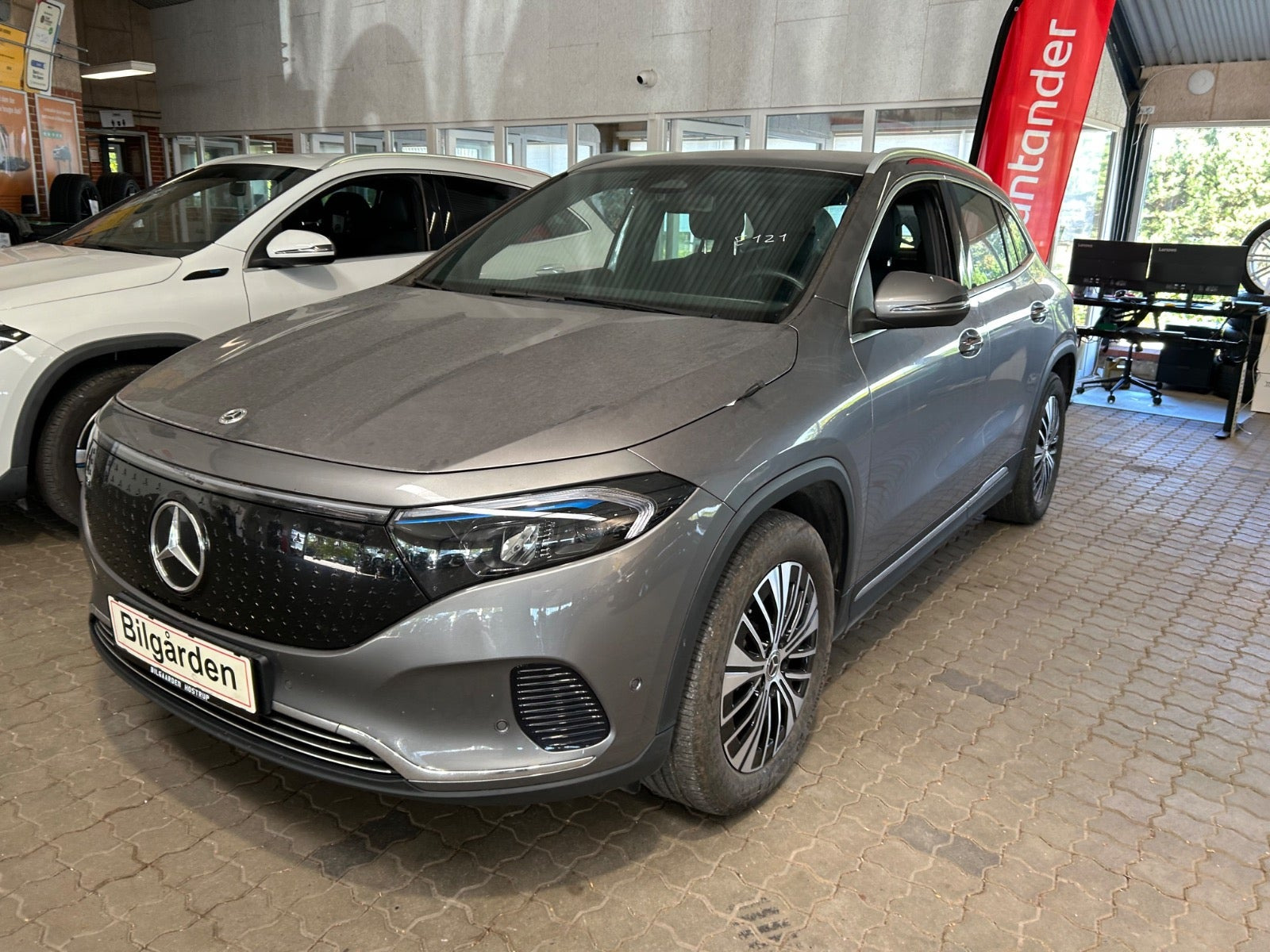 Mercedes EQA300 Progressive 4Matic