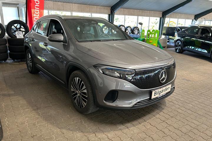 Grå Mercedes EQA300 fra 2024