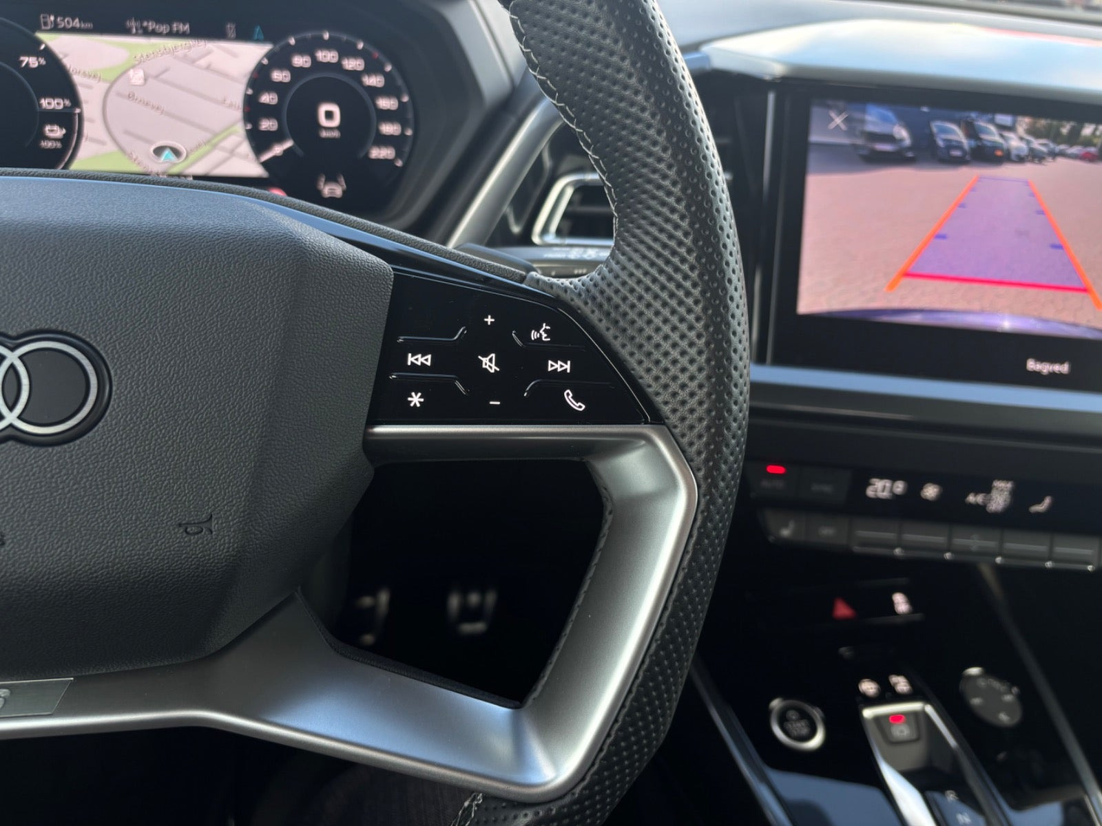 Lilla Audi Q4 e-tron fra 2025