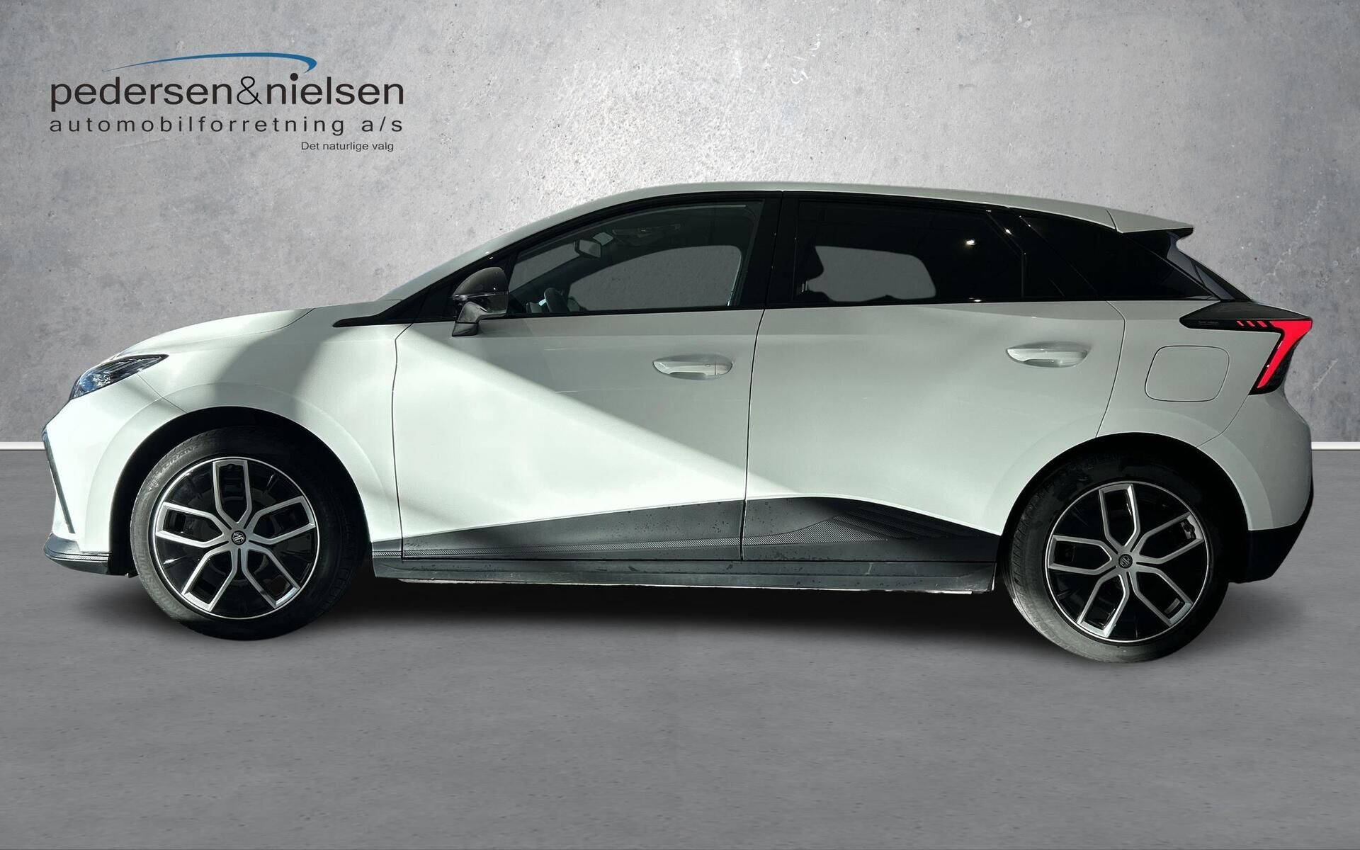Hvid MG MG4 Electric fra 2024