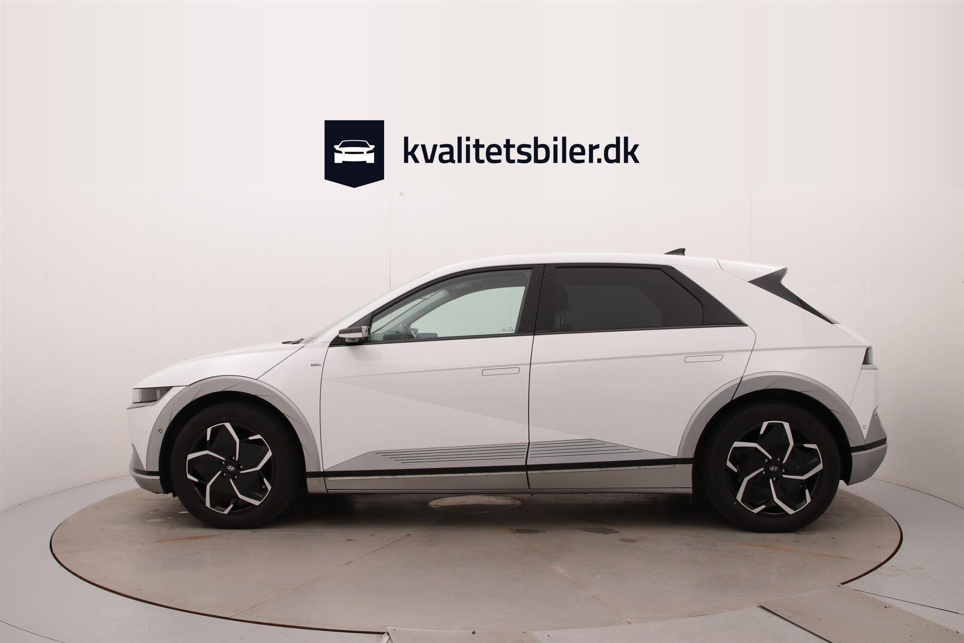 Hvid Hyundai Ioniq 5 fra 2023