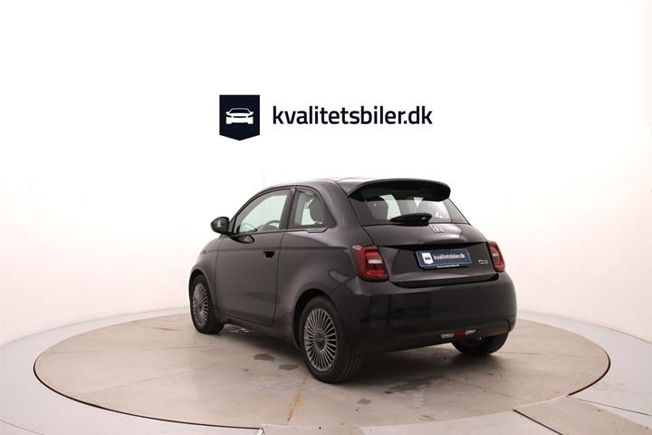 Sort Fiat 500e fra 2022