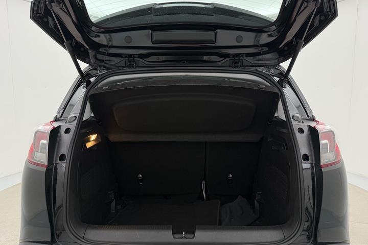 Sort Opel Crossland X fra 2020