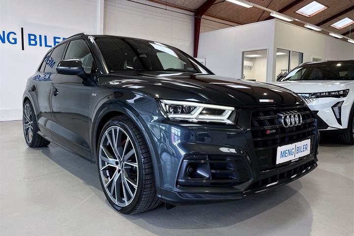 Grå Audi SQ5 fra 2017