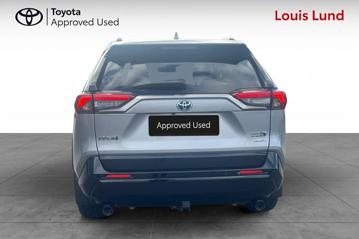 Sølv Toyota RAV4 Plug-in fra 2021