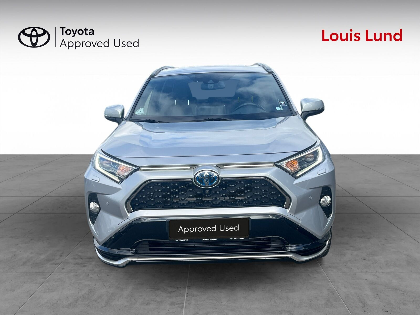 Sølv Toyota RAV4 Plug-in fra 2021