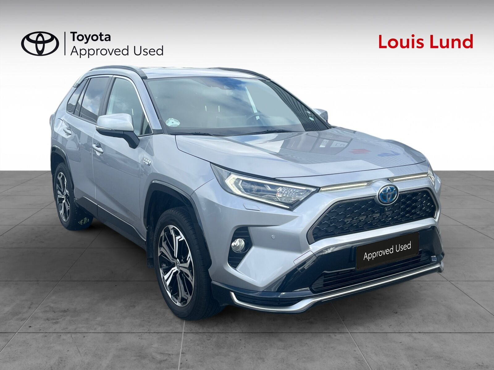 Sølv Toyota RAV4 Plug-in fra 2021