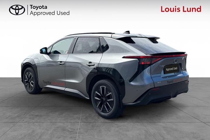 undefined Toyota BZ4X fra 2026