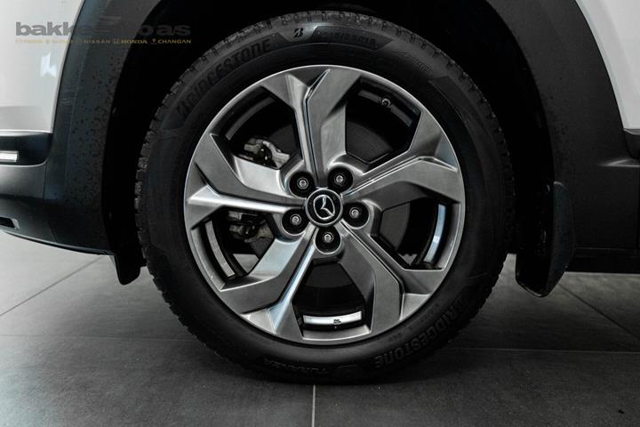 Hvid Mazda MX-30 fra 2020