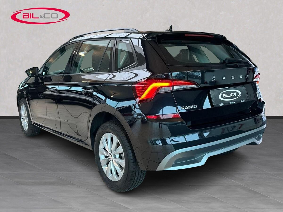 Sort Skoda Kamiq fra 2021