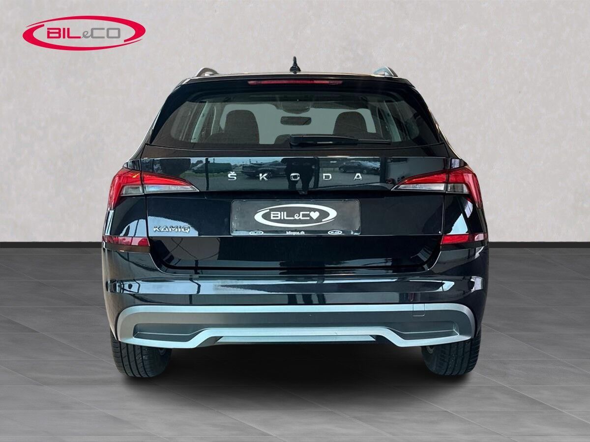Sort Skoda Kamiq fra 2021