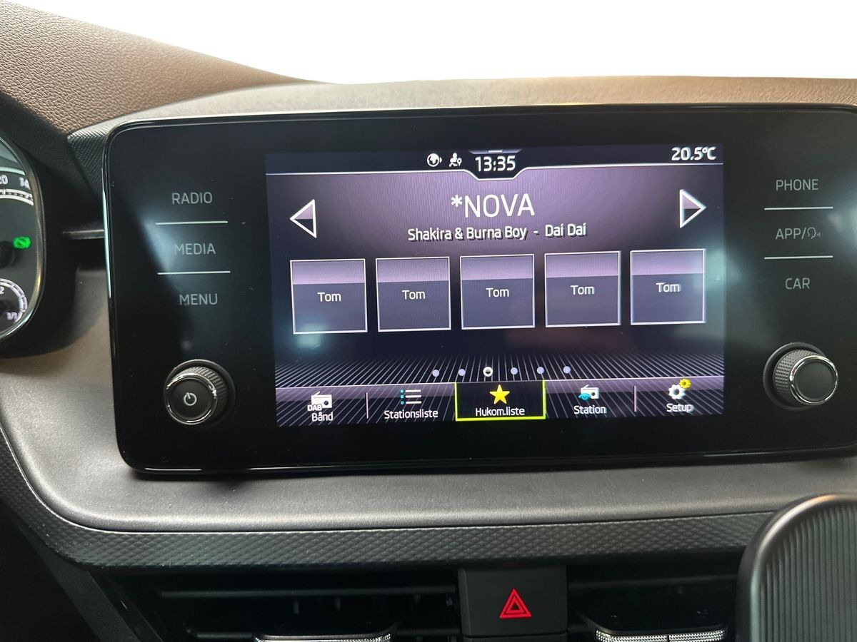 Sort Skoda Kamiq fra 2021