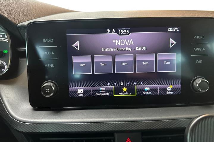 Sort Skoda Kamiq fra 2021