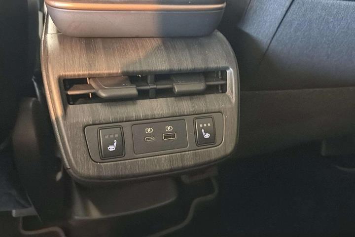 Kobber Nissan Ariya fra 2024