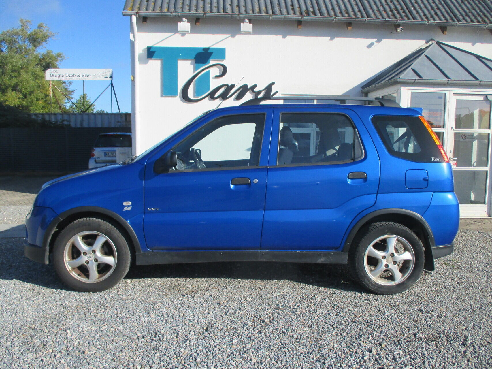 Blå Suzuki Ignis fra 2006