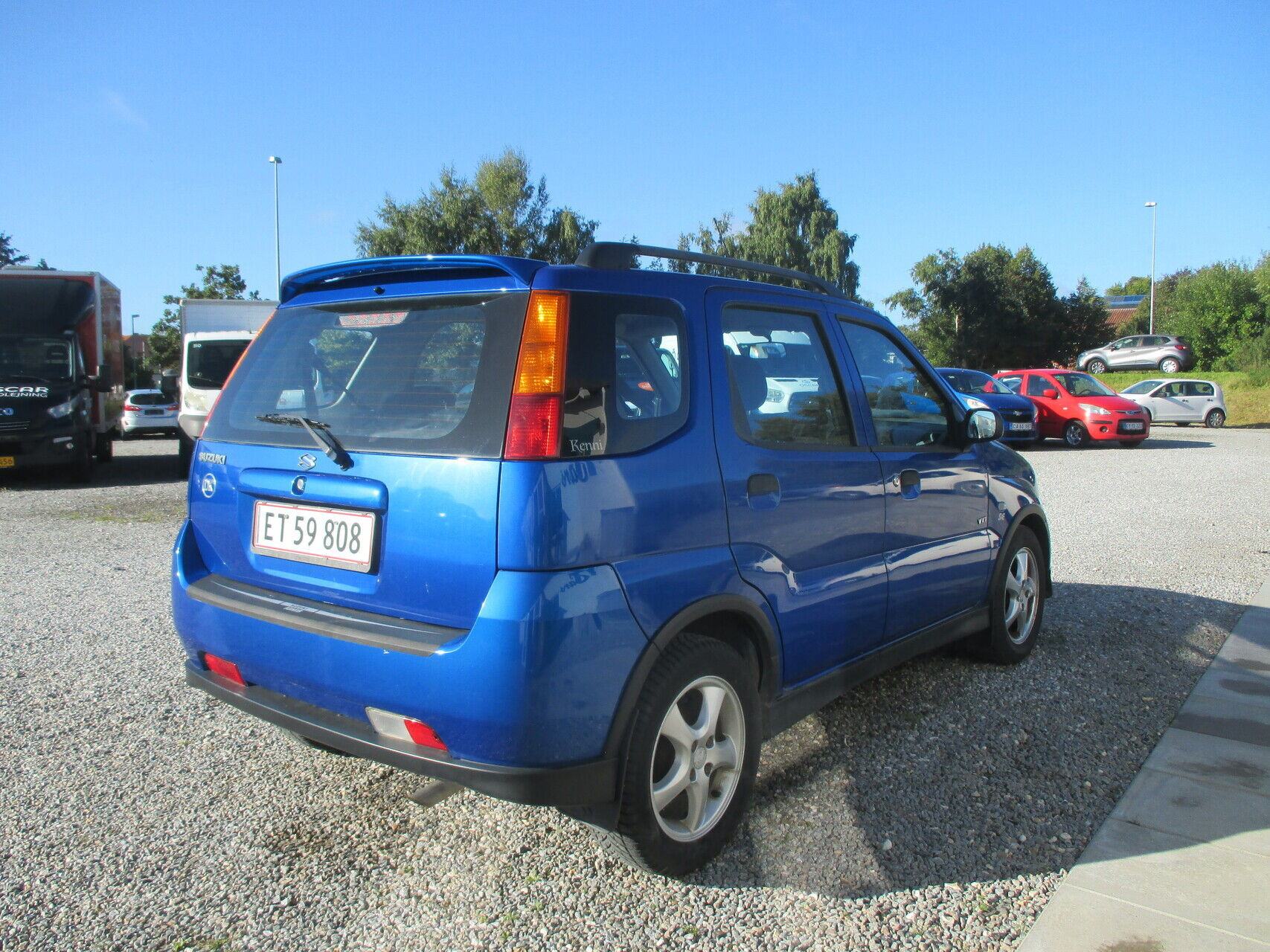 Blå Suzuki Ignis fra 2006
