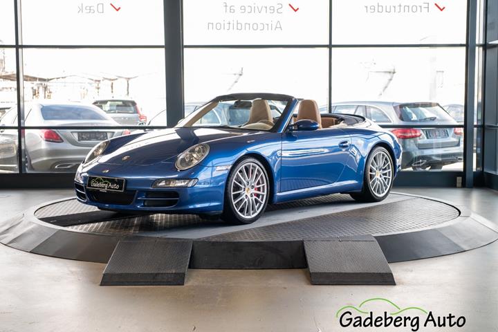 Blå Porsche 911 Carrera S fra 2006