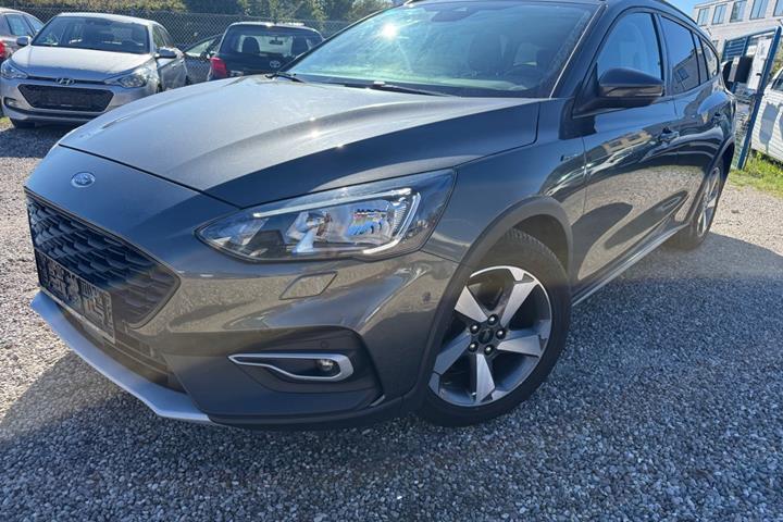 Grå Ford Focus fra 2019