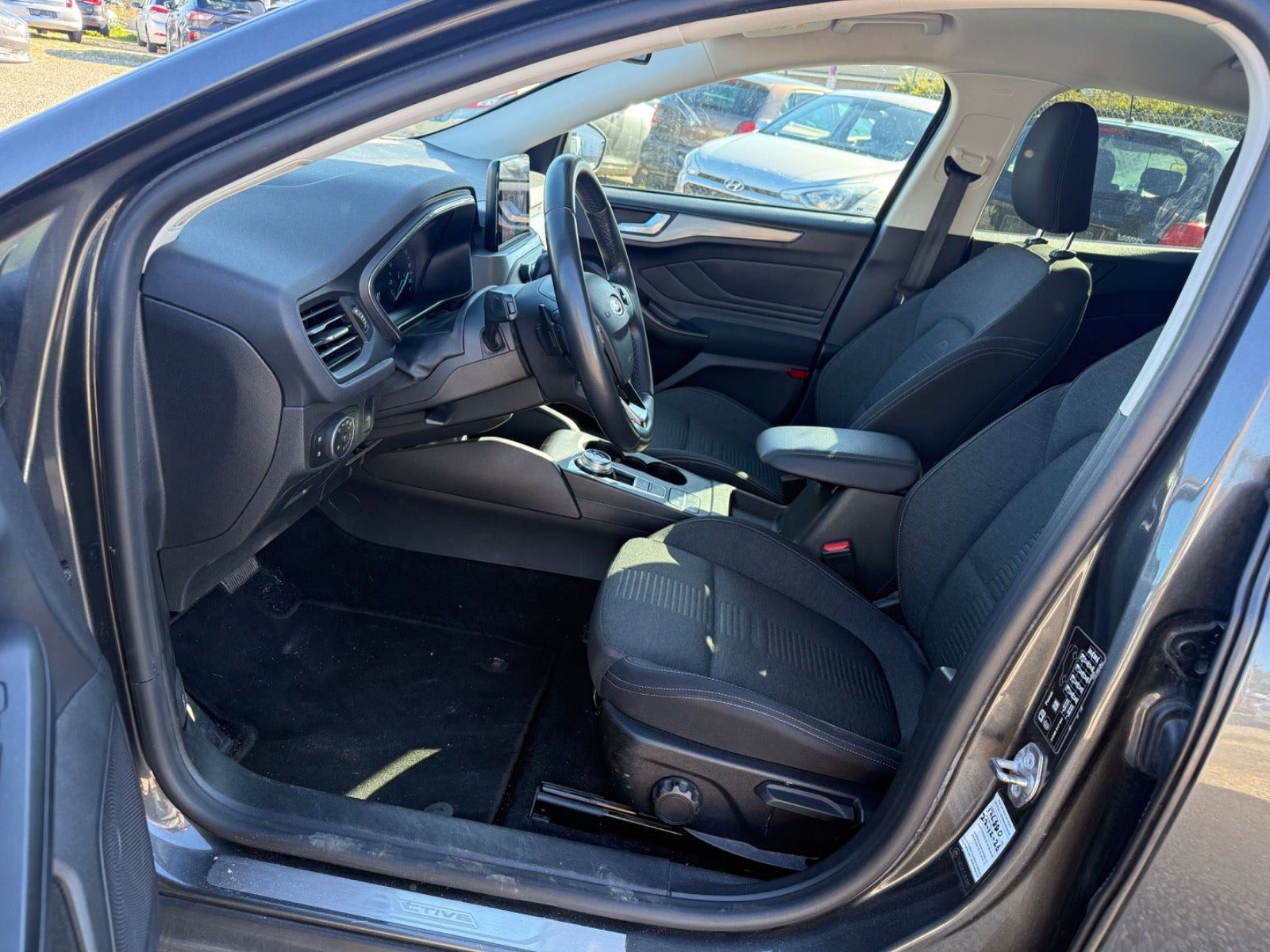 Grå Ford Focus fra 2019