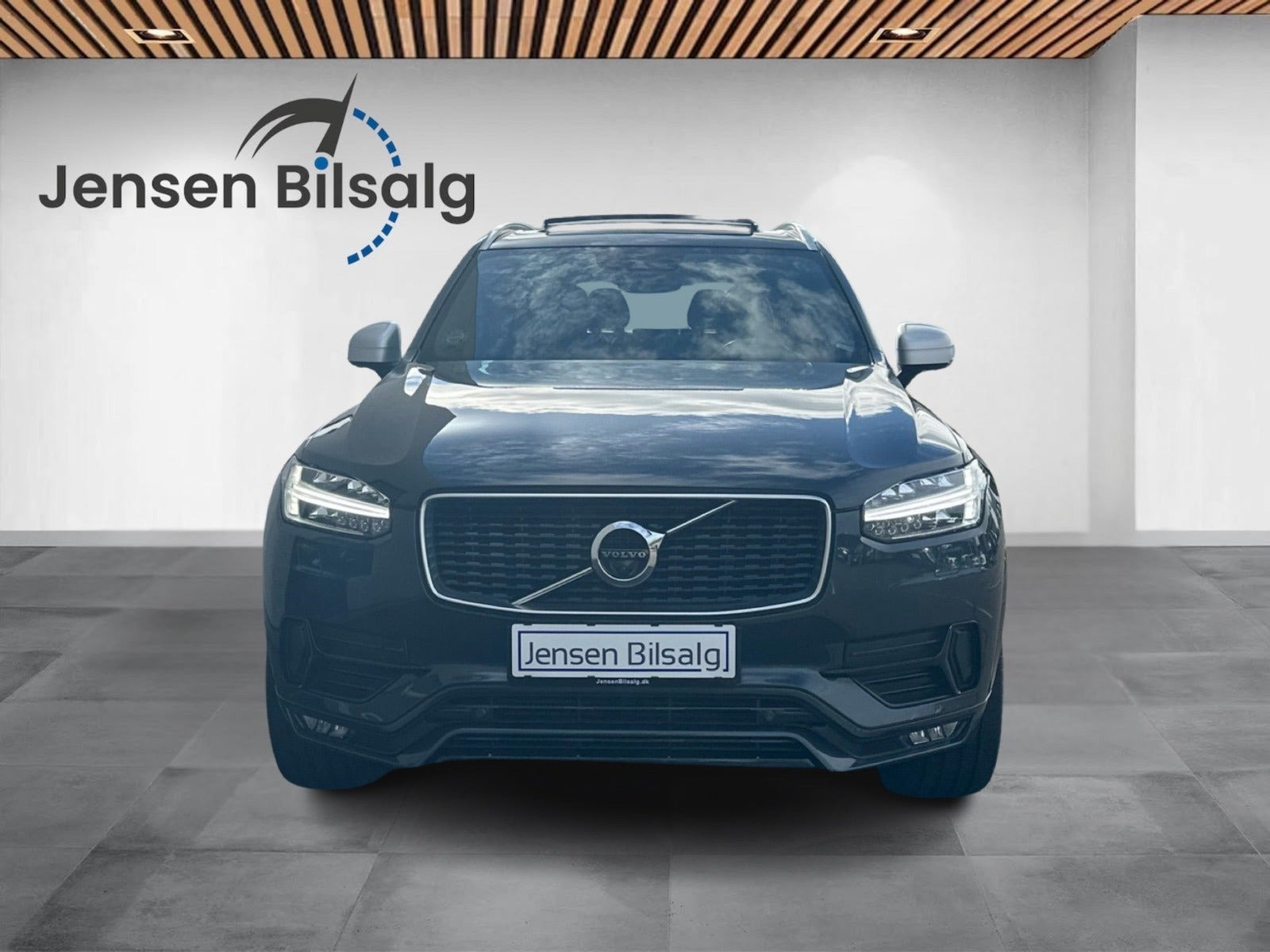Grå Volvo XC90 fra 2019