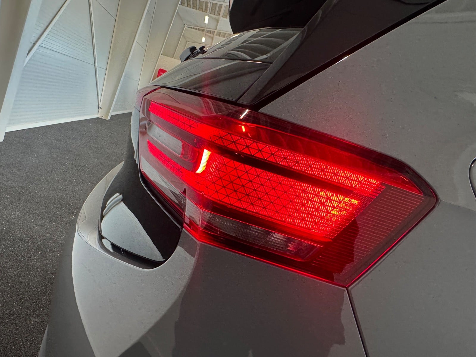 Grå VW ID.3 fra 2024