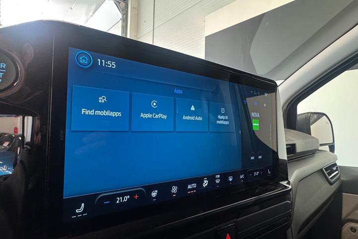 Grå Ford Tourneo Custom 340 L2 fra 2025