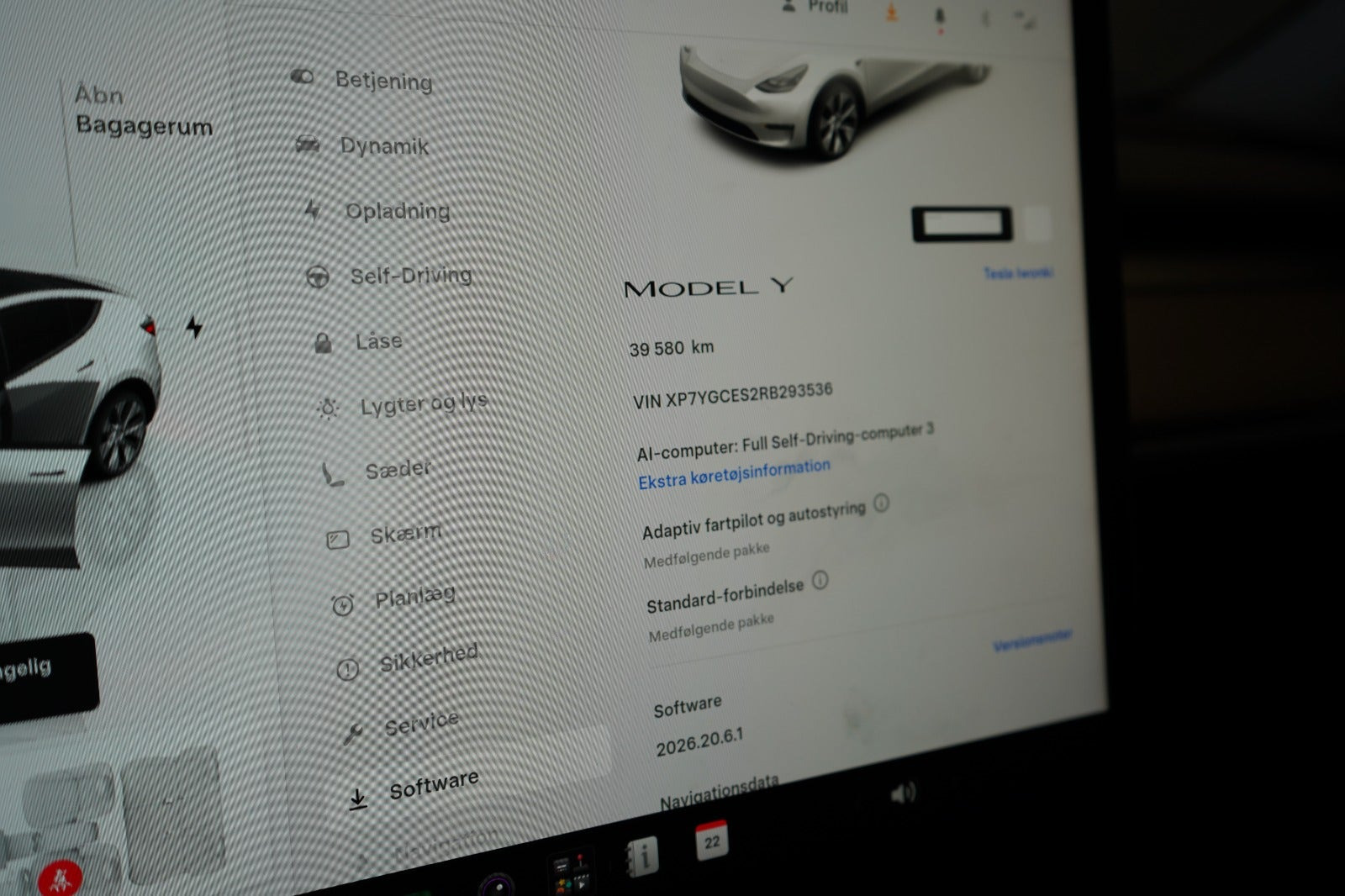undefined Tesla Model Y fra 2024