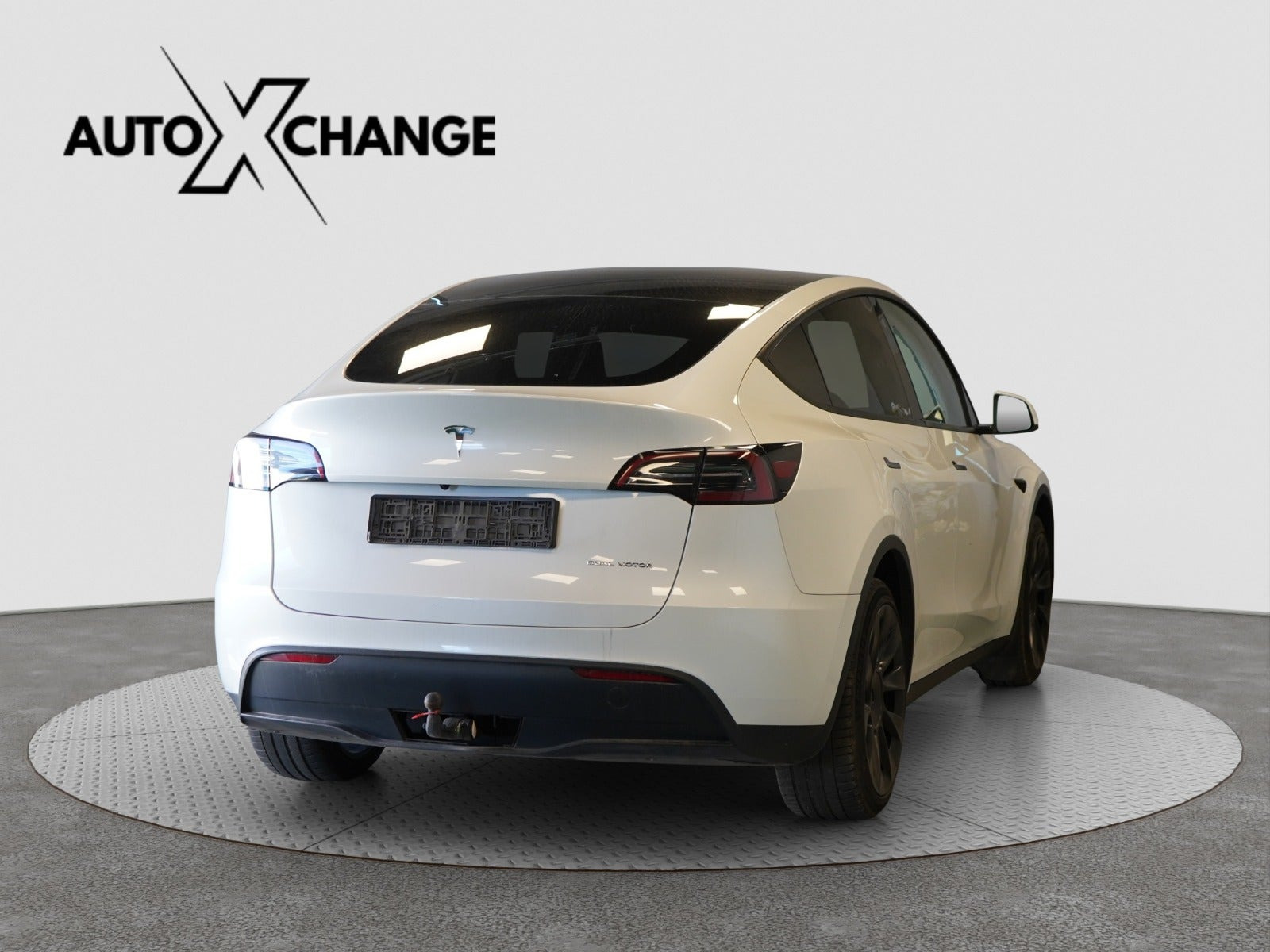 undefined Tesla Model Y fra 2023