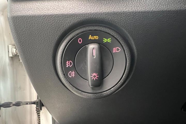 Hvid VW UP! fra 2018