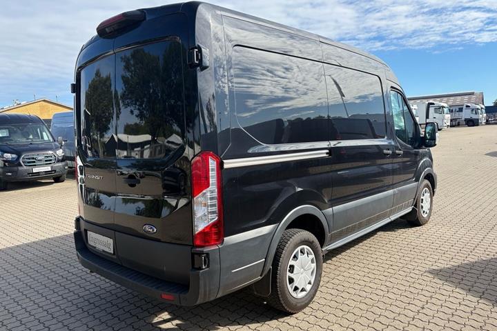 Sort Ford Transit 350 L2 Van fra 2020