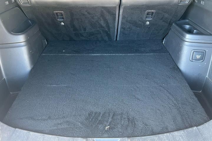 Hvid Mitsubishi Outlander fra 2020