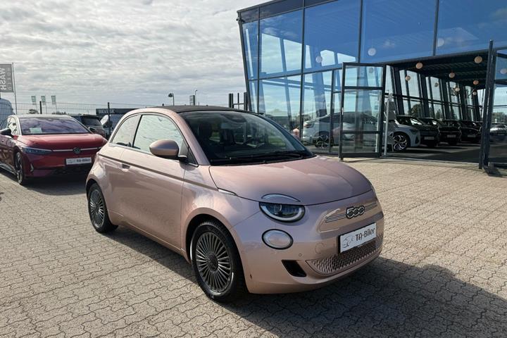Grå Fiat 500e fra 2020 set udefra