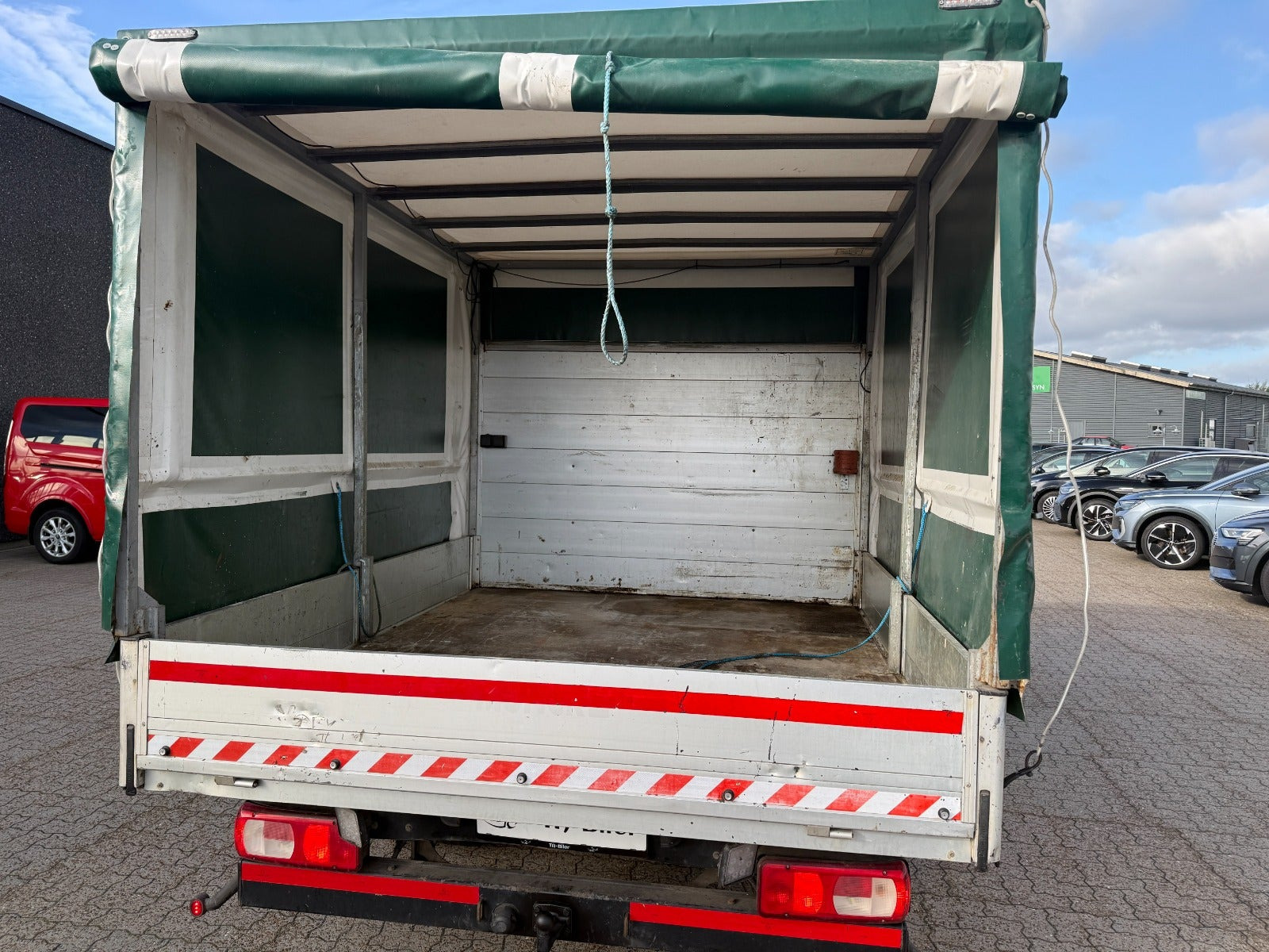 Sort VW Crafter 35 fra 2018