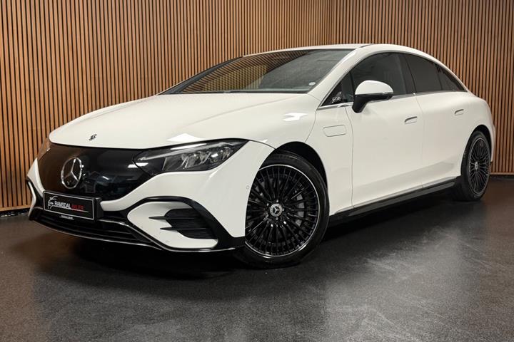 Hvid Mercedes EQE350+ fra 2022