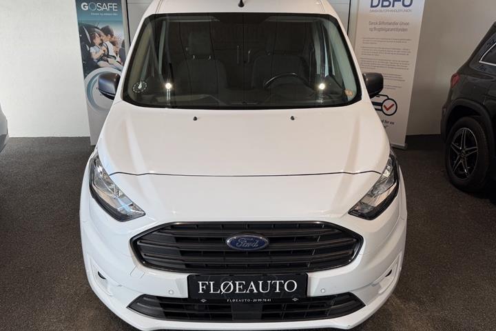 Hvid Ford Transit Connect fra 2022